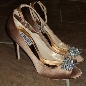 Badgely Mischka Satin Evening Shoes